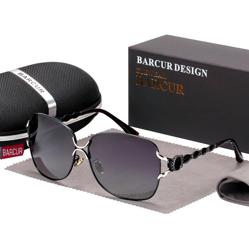 Stevvex silver and black oversized sunglasses set with protective case